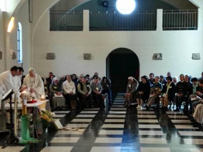 El Nuncio exhort� a los religiosos a una evangelizaci�n �cuerpo a cuerpo�