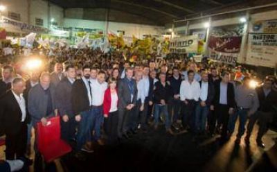 En Lan�s, se lanz� la Mesa de Cambiemos de la Tercera Secci�n