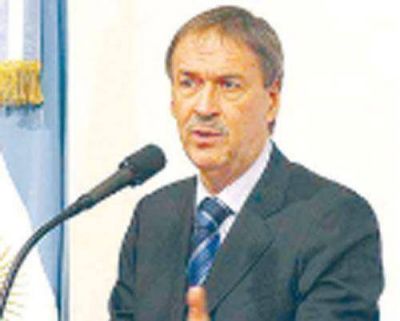 El Gobernador de C�rdoba firmar� convenios en La Rioja