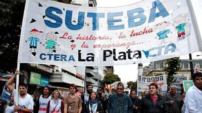 La Celeste recuper� la conducci�n del SUTEBA La Plata por s�lo seis votos