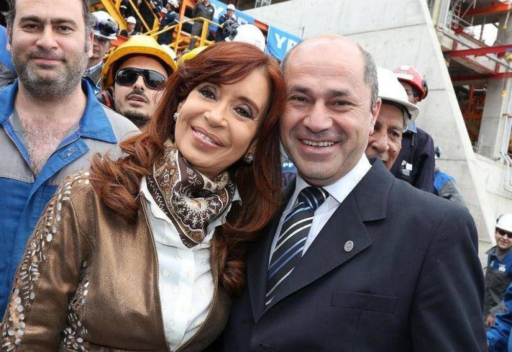 Tras el fallido encuentro del PJ, Ferraresi y Secco cenaron con CFK