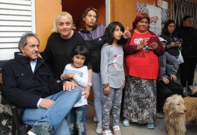 Lejos de los reclamos de su ex, Scioli sigue en campa�a para las internas