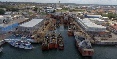 CGT: �Vemos al Puerto y a la construcci�n muy disminuidos�