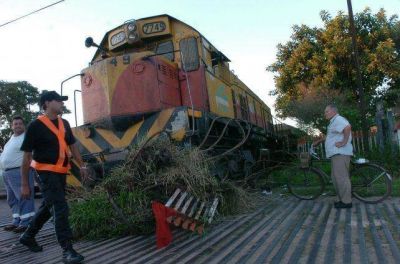 Llegar�n fondos de China para sacar el tren de carga de la ciudad
