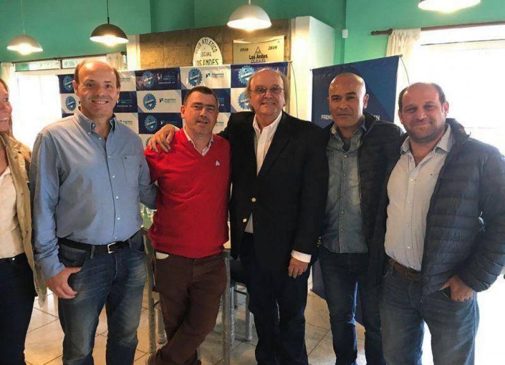 De Mendiguren visit� Ramallo y present� el programa �Bajemos los precios�
