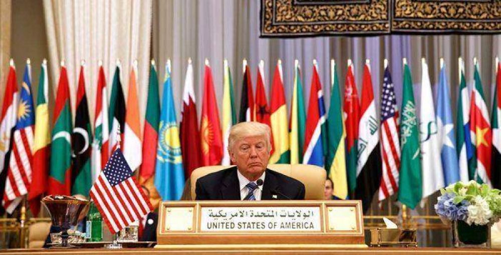 Trump se rene con lderes musulmanes; acuerda crear centro antiterrorista