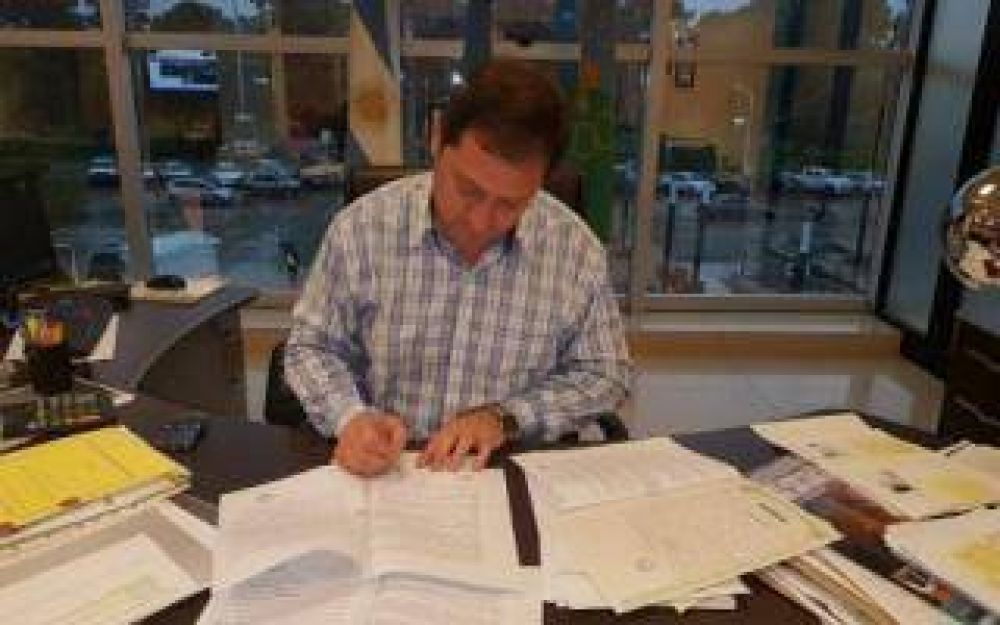 Lincoln: Municipio compr� seis colectivos usados para transporte urbano y media distancia