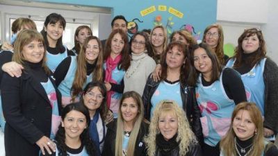 Corpacci inaugur� un nuevo edificio escolar en Valle Viejo
