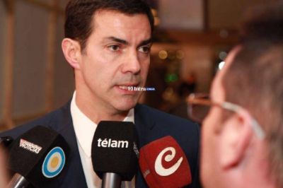 Juan Manuel Urtubey e Isabel Macedo en el evento de 