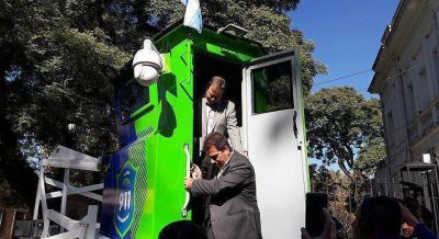 Cascallares insisti� en la municipalizaci�n de la Polic�a Local
