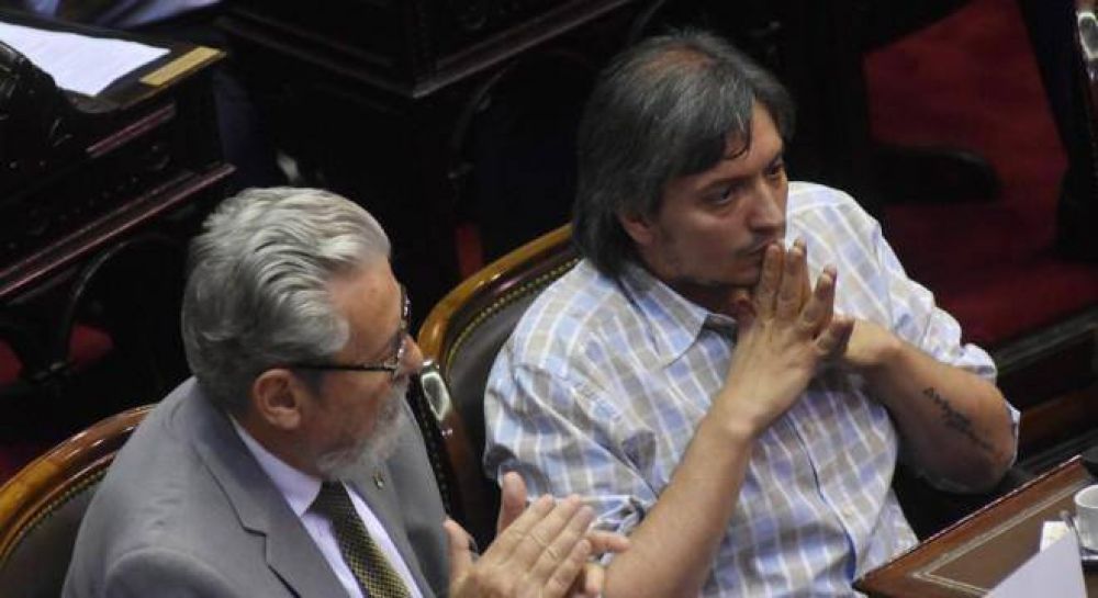 Gesti�n urgente de M�ximo para volver a alinear a los intendentes