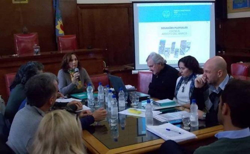Arroyo del Barco: �En 10 o 15 d�as se reanudar� la obra�