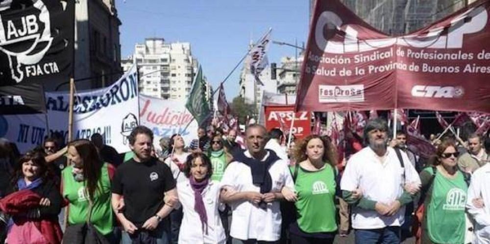 Semana complicada para Vidal: mdicos y judiciales llevan sus reclamos a la calle