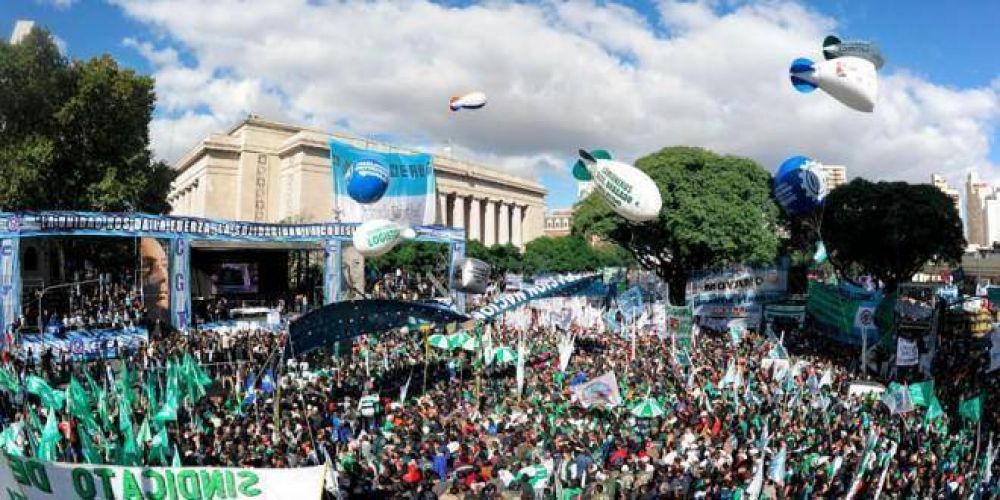 Hacer o no un nuevo paro antes de las elecciones divide a la dirigencia de la CGT