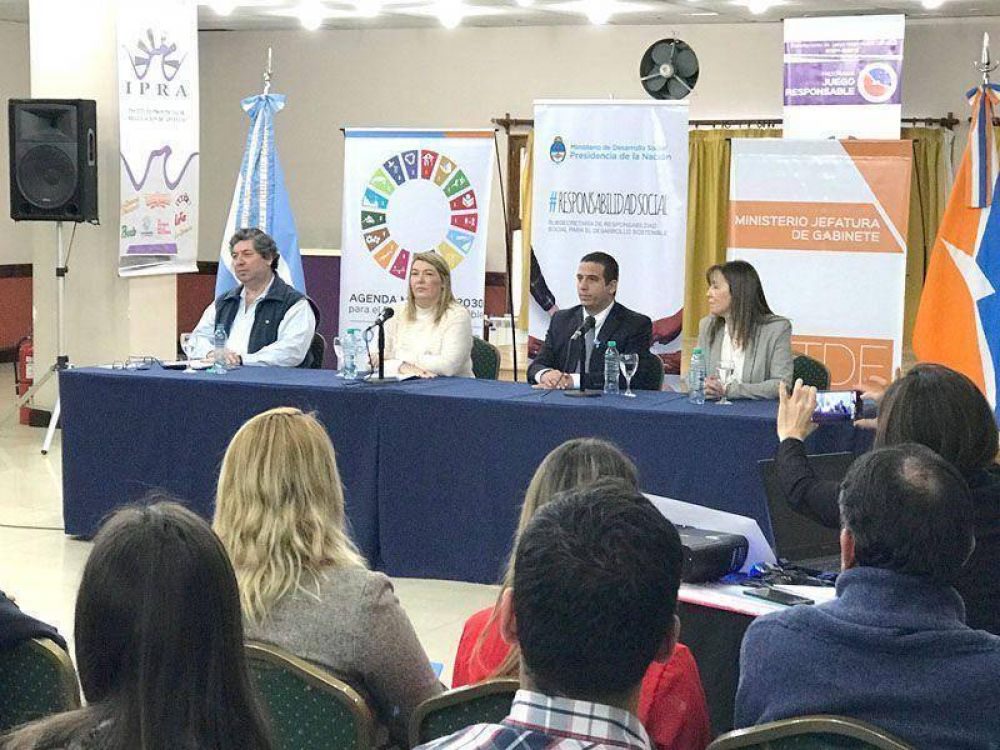 Bertone convoc� a trabajar �con responsabilidad y compromiso�