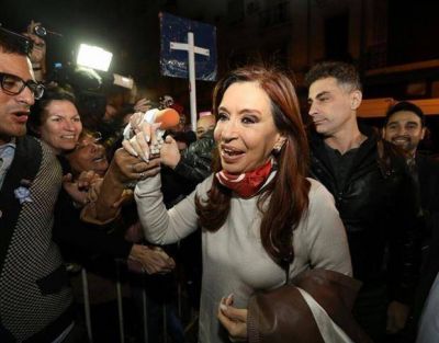 Cristina alent� expectativas por su candidatura legislativa