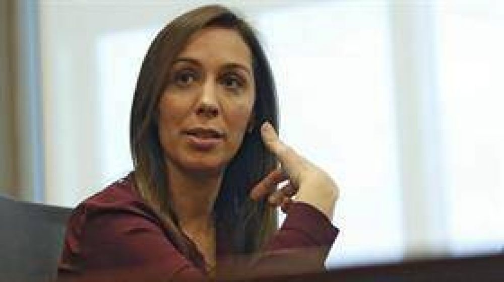 Presionan los docentes a Vidal para definir la paritaria