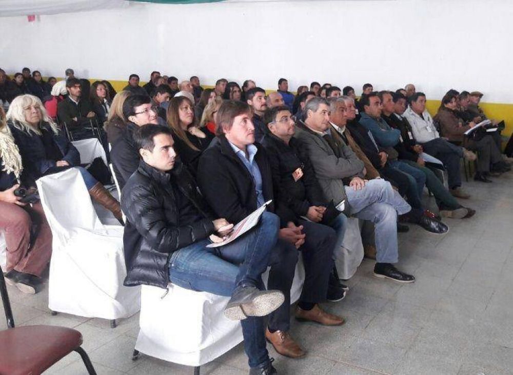 La participaci�n de Conti en un foro del bloquismo caus� malestar en el partido