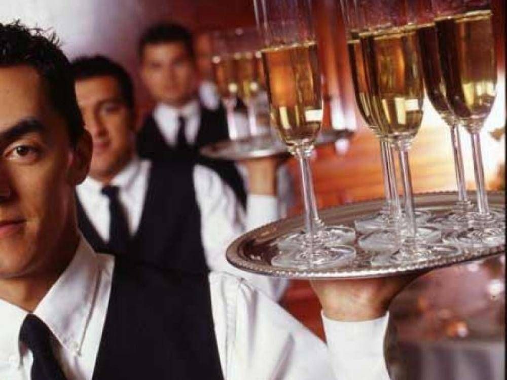 Gastron�micos acordaron un aumento del 24%