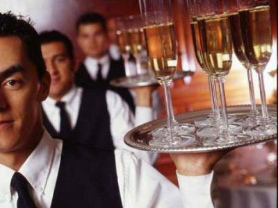 Gastron�micos acordaron un aumento del 24%