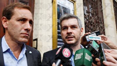 Garro encabez� una reuni�n ampliada de Gabinete junto con Marcos Pe�a