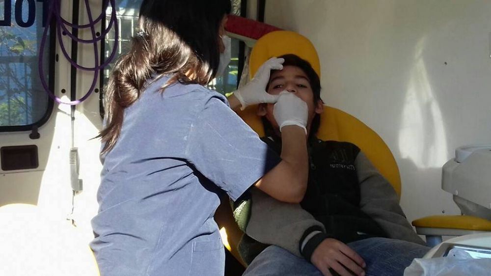 Tigre brinda cuidado dental gratuito a los ni�os