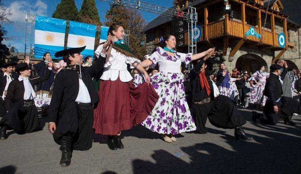 Bariloche celebr� el D�a de la Patria