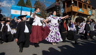 Bariloche celebr� el D�a de la Patria