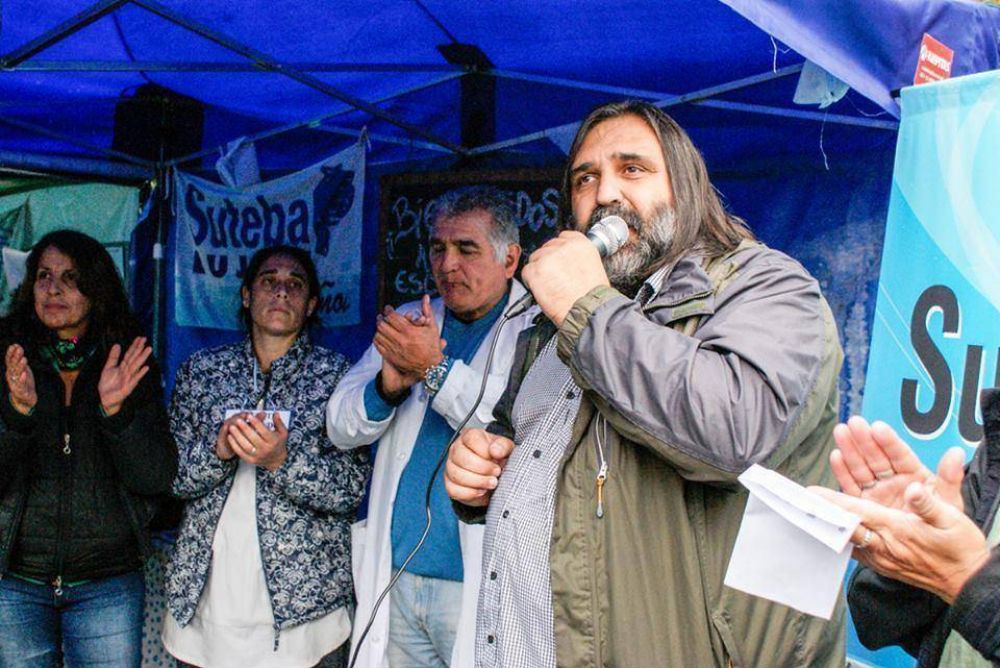 Docentes: gobierno y gremios retoman contactos informales