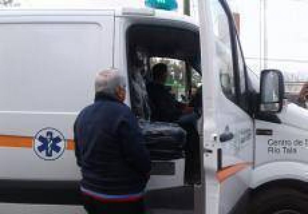 R�o Tala recibi� la nueva ambulancia para el Centro de Salud