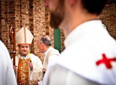 Ordenaci�n sacerdotal y diaconal en el Movimiento de la Palabra