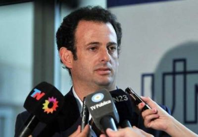 Jos� Urtubey, duro contra el Gobierno: 