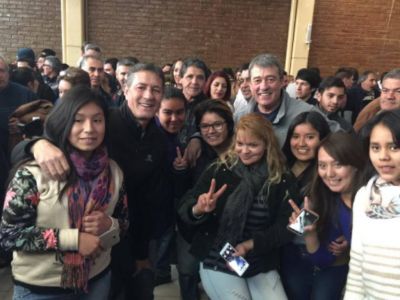 Se calienta la campa�a electoral: los Bermejo vs Cornejo