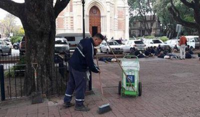 San Isidro renueva el servicio de barrido