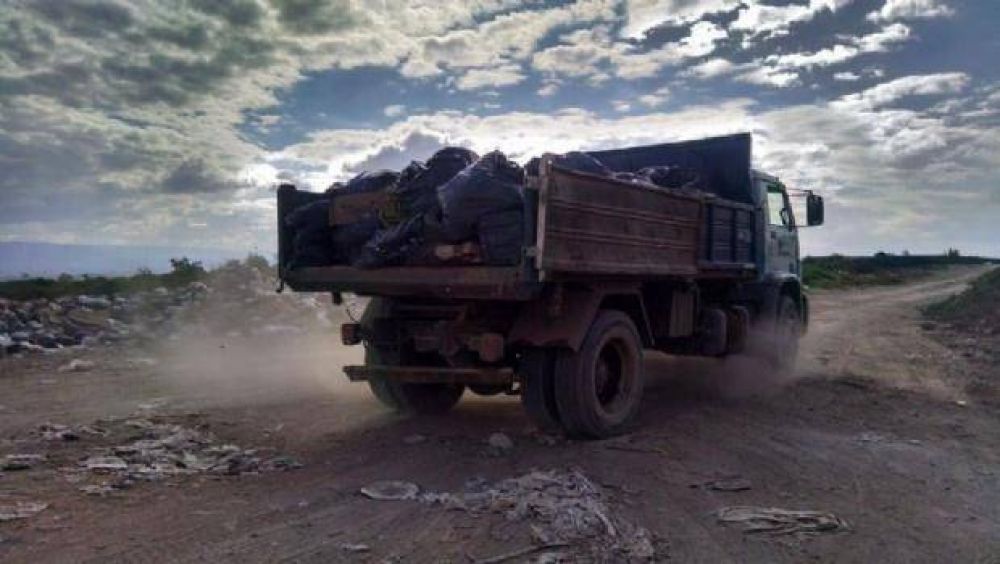 Comenzaron los trabajos para erradicar el basural de Carlos Paz