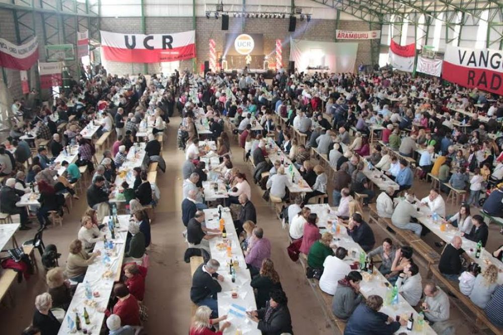 La UCR quiere �listas propias� para las PASO