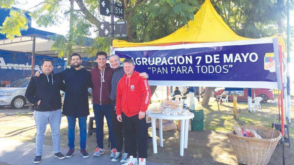 Atanasof y vecinos coordinan tareas contra el ajuste
