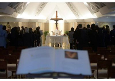 Papa: Sin el Esp�ritu Santo se puede caer en la fe ideol�gica