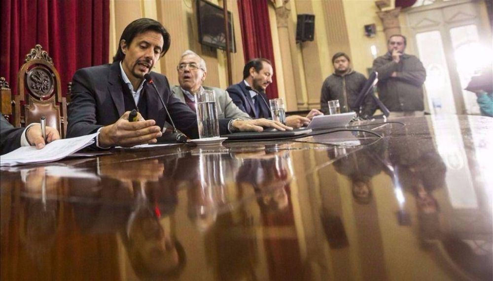 Salta no va a tomar un nuevo cr�dito internacional
