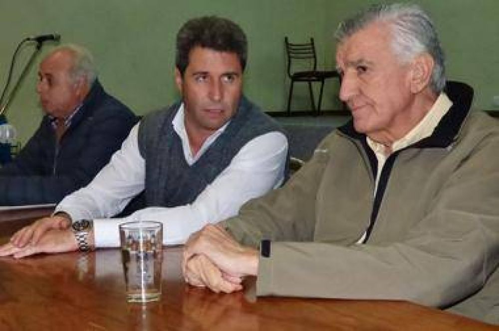El 8 de junio presentar�n el frente electoral del PJ