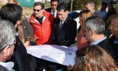 Cr�dito por 10 millones de d�lares para asfalto en la Capital