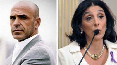 Denuncian a Arribas y Majdalani por espiar a Carri� y piden que sean apartados 