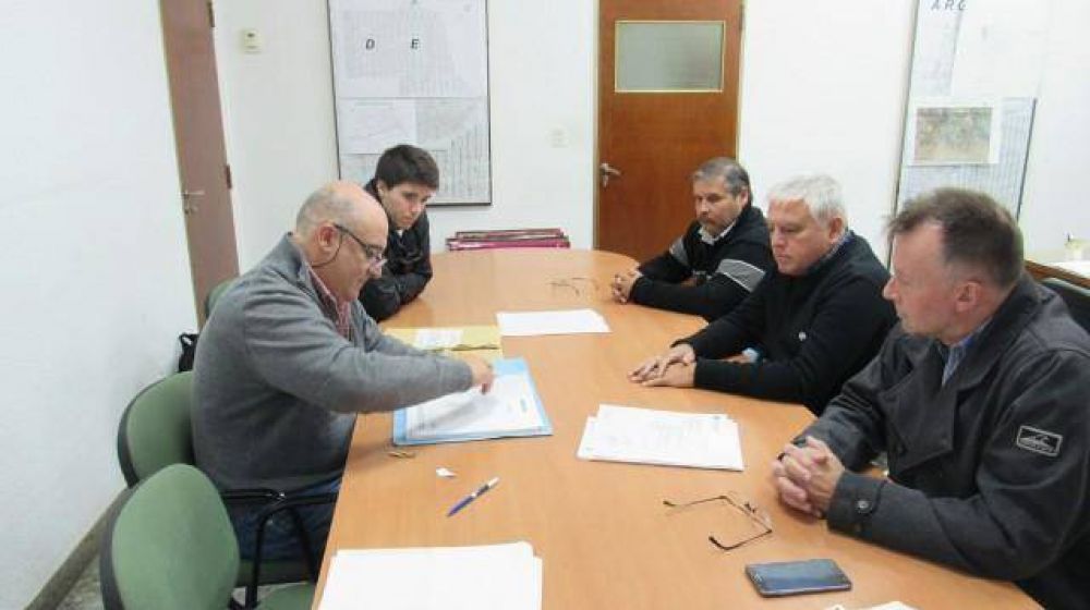 Una empresa de La Plata gan� la licitaci�n y har� los desag�es en avenida Fuertes