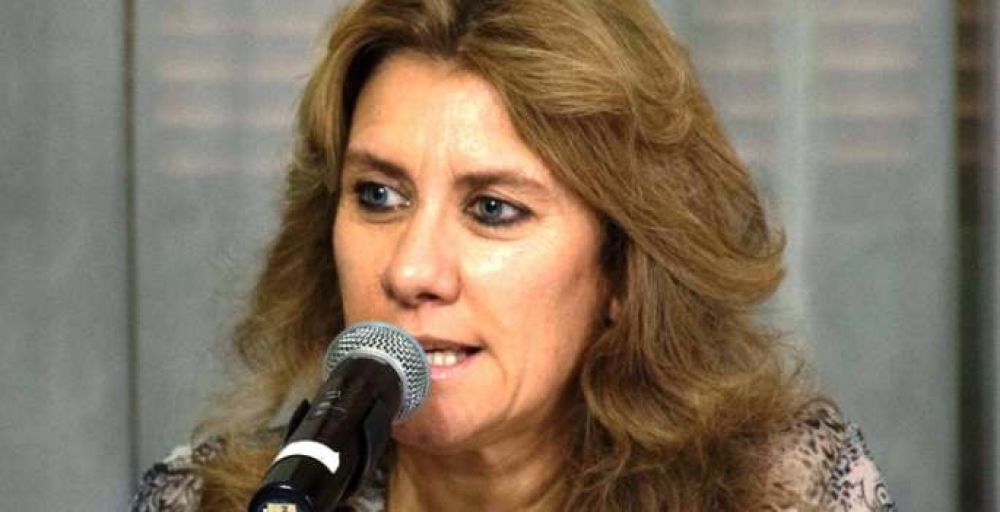Lord�n present� un proyecto de Ley para la regionalizaci�n de la atenci�n perinatal