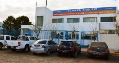 Por la ca�da en las ventas Cervecer�a Quilmes cerr� su embotelladora en Trelew