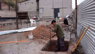 Avanzan obras para el traslado de vendedores