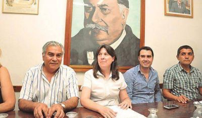 El Bloquismo modificar� la Carta Org�nica para quitar la afiliaci�n a quienes jueguen por afuera