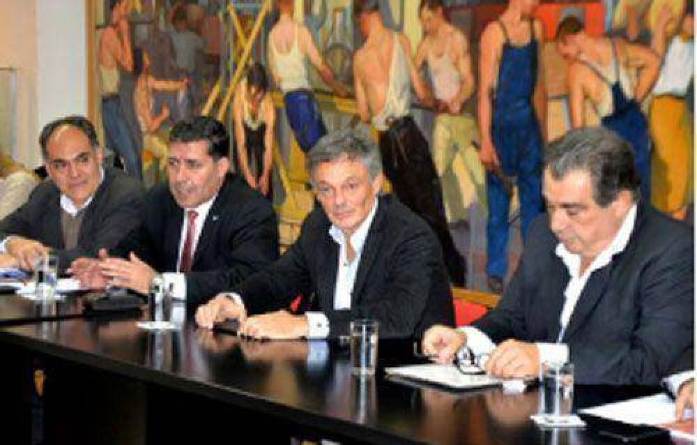 El Gobierno busca morigerar la crisis del Parque Industrial