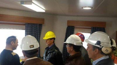 El Gobernador visit� Puerto Diamante en plena operatividad