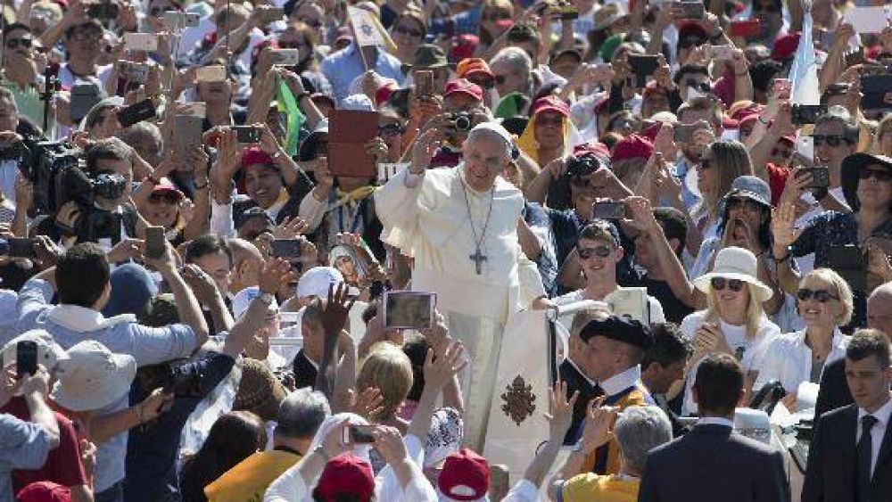 El Papa: sembremos aceite de esperanza, no vinagre de amargura
